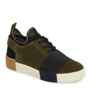 Marc Fisher Ryley Platform Sneaker (women's size 8)